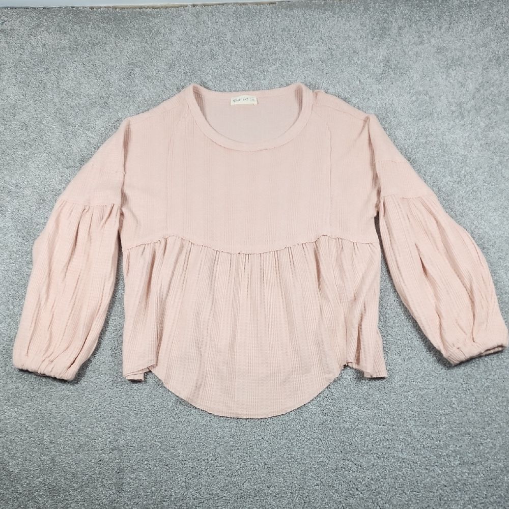Women's Elegant Blush Blouse New With Textured Design Pink Size Medium